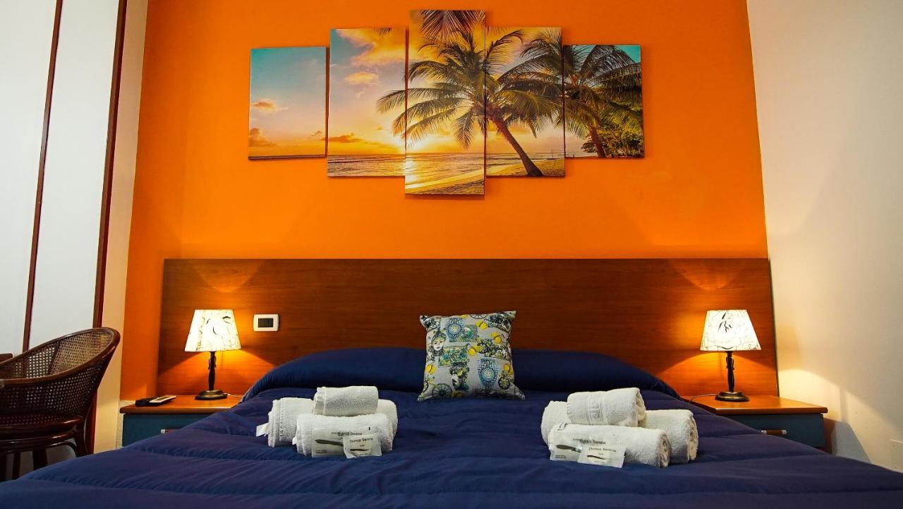 Baia Di Naxos Aparthotel Giardini Naxos Ngoại thất bức ảnh